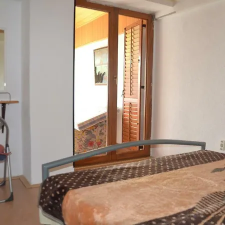 , House For 7 With Seaview *