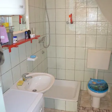, House For 7 With Seaview