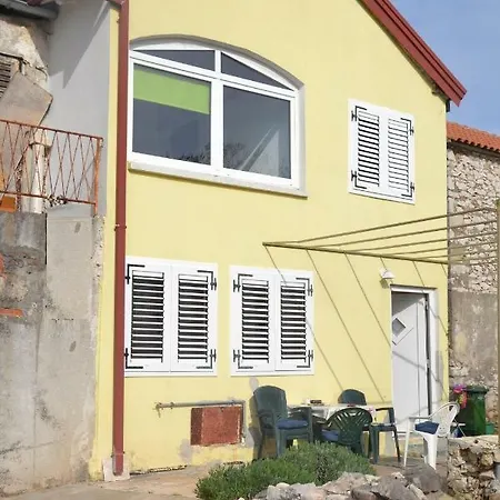 , House For 7 With Seaview *